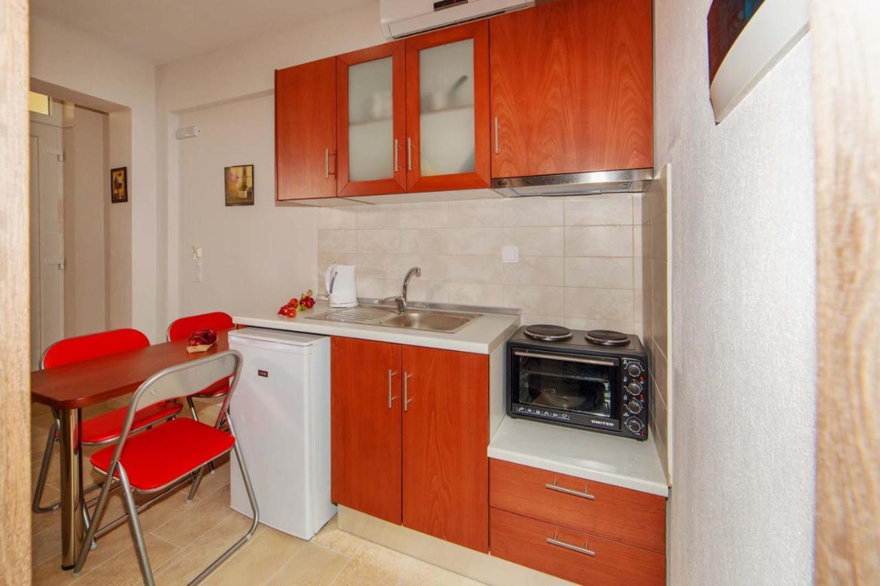 Erosaria Suites Nikiti  Esterno foto