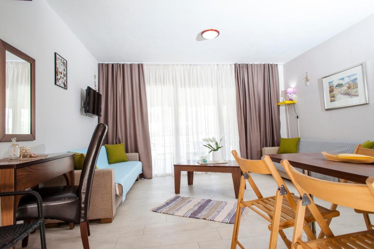 Erosaria Suites Nikiti  Esterno foto
