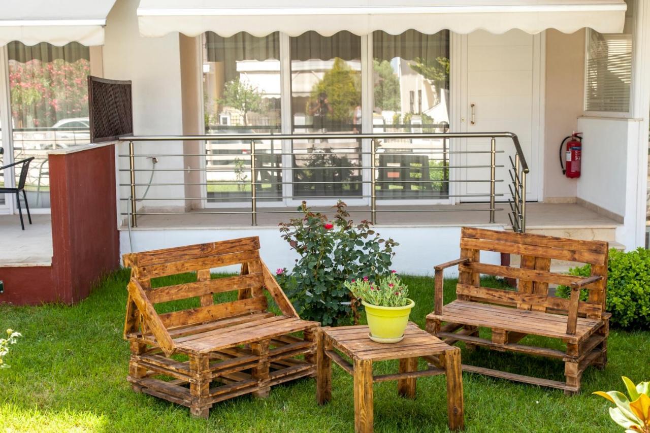Erosaria Suites Nikiti  Esterno foto