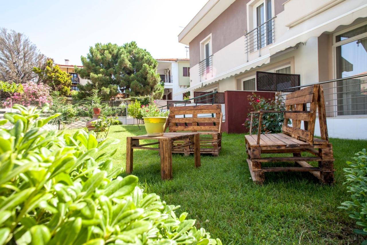 Erosaria Suites Nikiti  Esterno foto