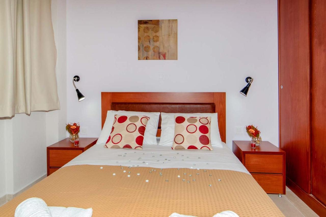 Erosaria Suites Nikiti  Esterno foto