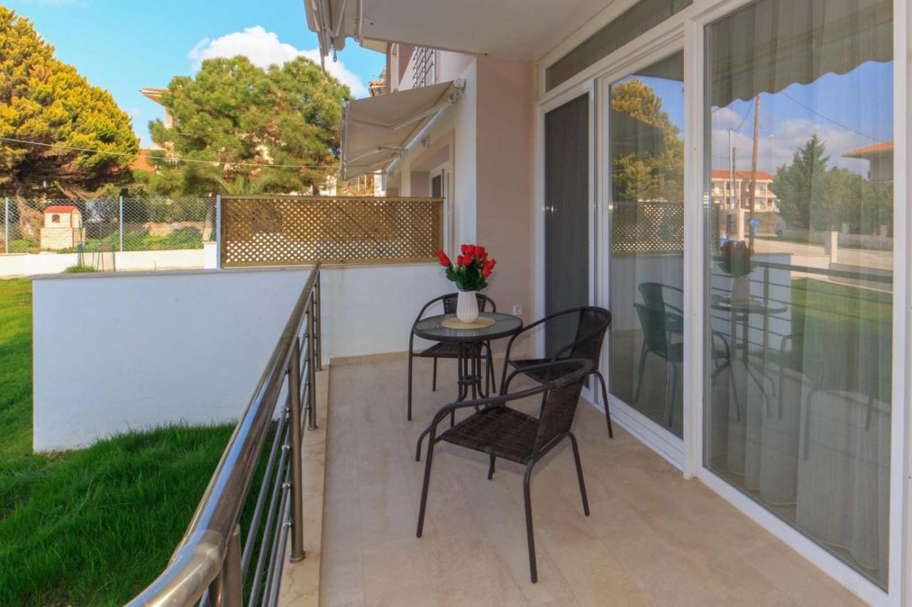 Erosaria Suites Nikiti  Esterno foto