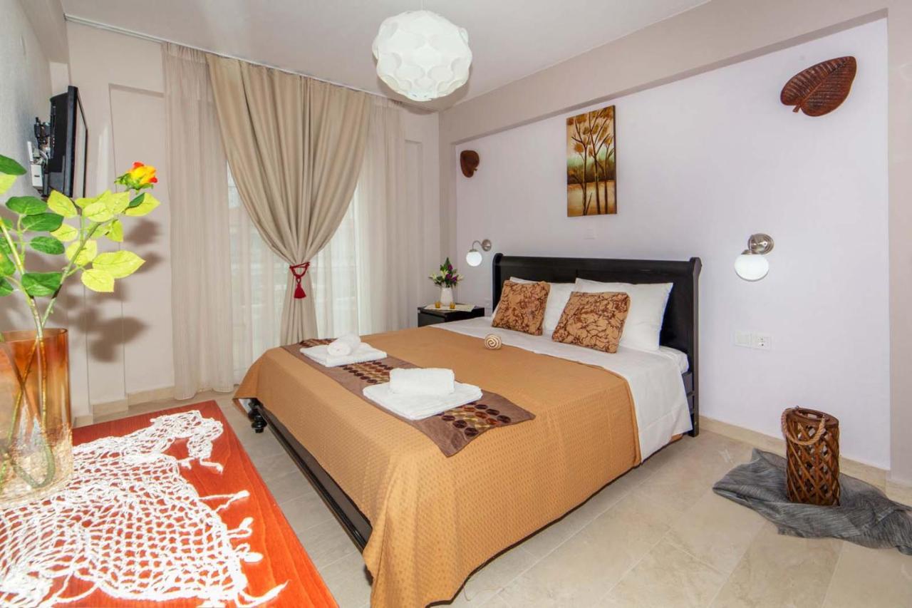 Erosaria Suites Nikiti  Esterno foto