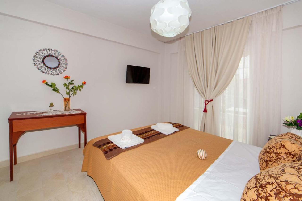 Erosaria Suites Nikiti  Esterno foto