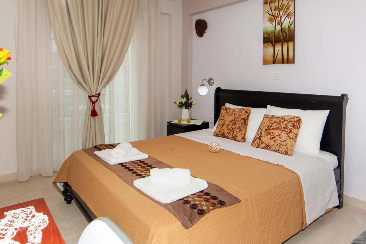 Erosaria Suites Nikiti  Esterno foto