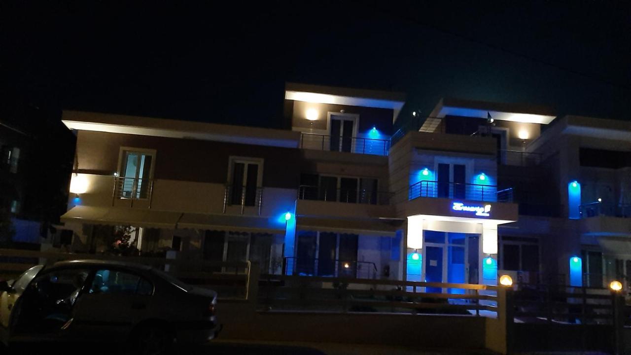 Erosaria Suites Nikiti  Esterno foto