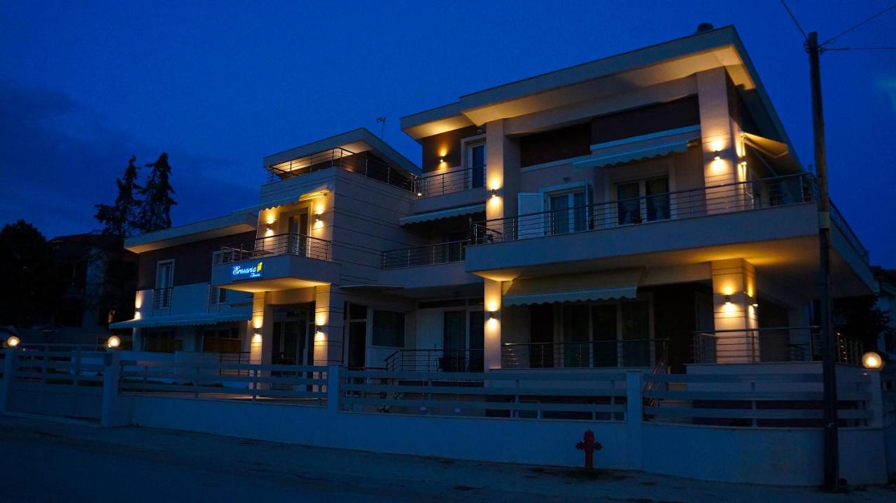 Erosaria Suites Nikiti  Esterno foto